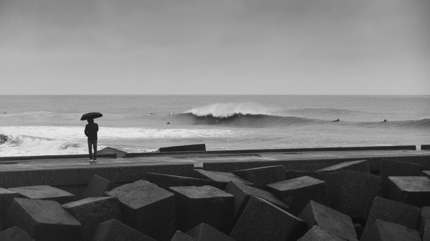 Jop Hermans Surfshop Scheveningen the Netherlands Webshop Surfles Foil and Wind Surfboard Repairs Belgie Nederland Amsterdam Surf Skateboard