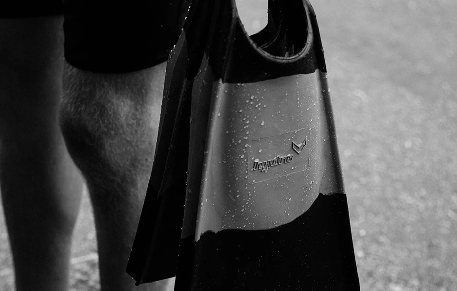 The Hydro Surfboards logo, representing versatile and user-friendly boards, a reliable choice from Noordzee Boardstore. Noordzee Boardstore surfshop Surfschool webshop surfboardrepairs Scheveningen