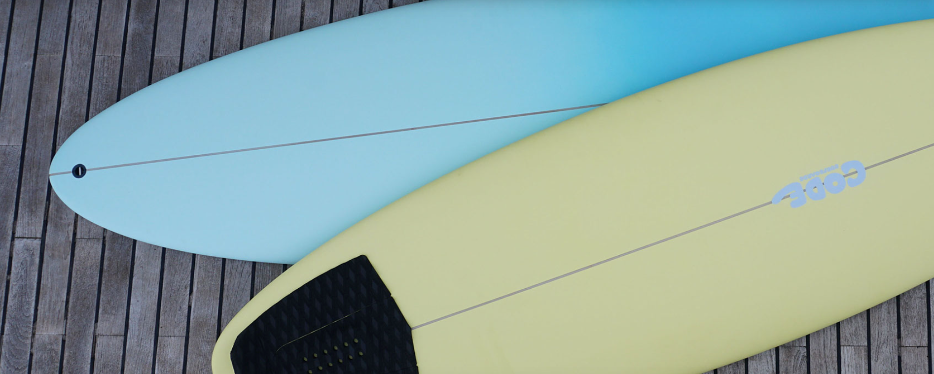 Code Surfboards Noordzee Boardstore Surfshop Scheveningen Fish Single Fin Funboard Malibu Longboard Pastel colors kleuren paintjob turquoise 