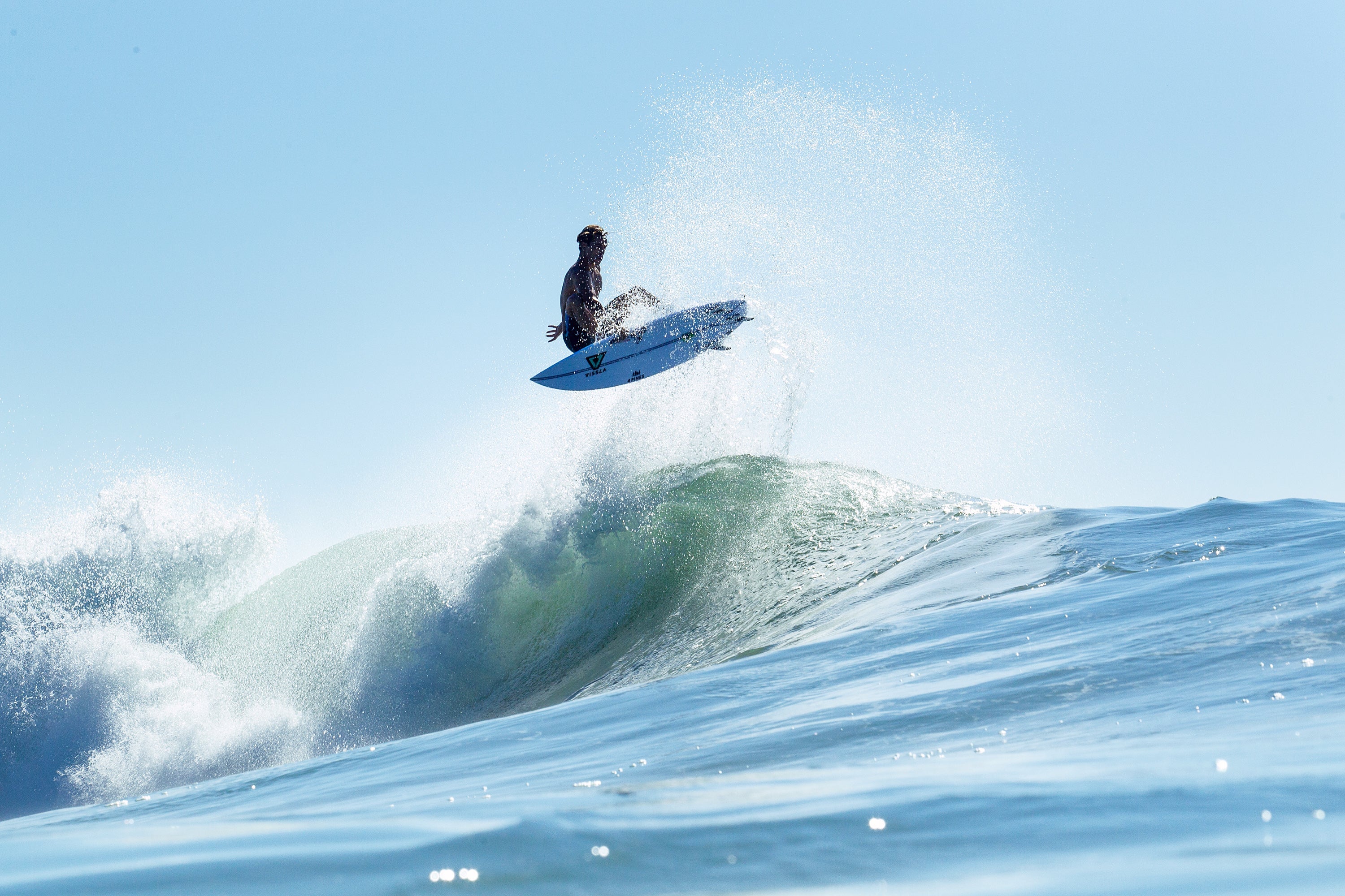 Noordzee Boardstore Surfshop Surf Air Aerial Barrel Fotograaf Pier Haven Noord Zuid Kijkduin Hoek van Holland