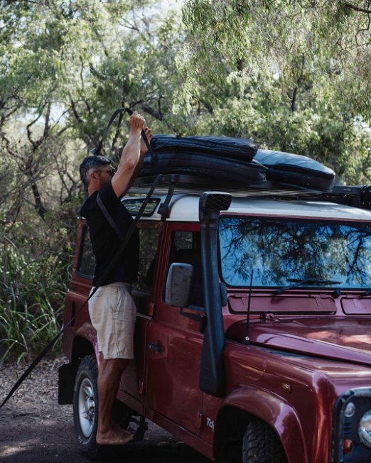 Creatures of Leisure Aero Rax Surfboard Single Roof Racks Auto Car bodyboard europe