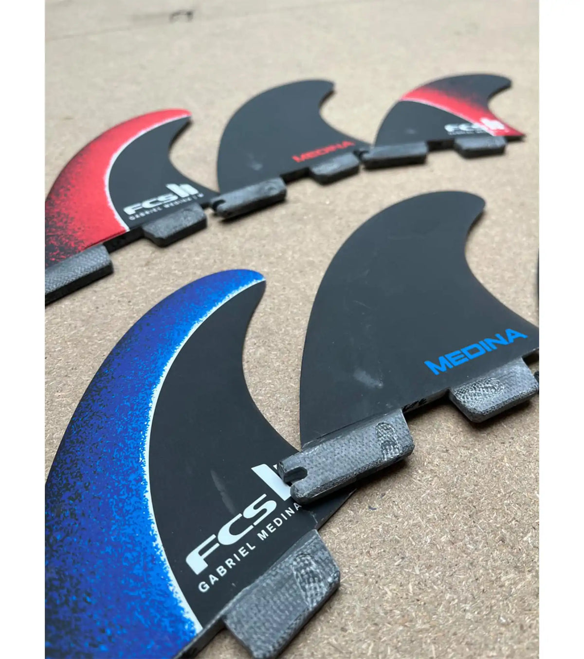 FCS II Gabriel Medina Performance Core Thruster Fins - Blue