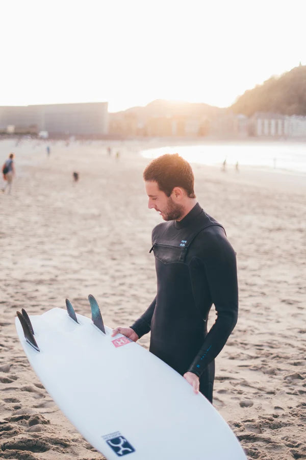 Featherfins Semi Keel Quad Single Tab Futures Black Machado Seaside & Beyond Firewire surfshop benelux belgie nederland noordzee boardstore surf scheveningen