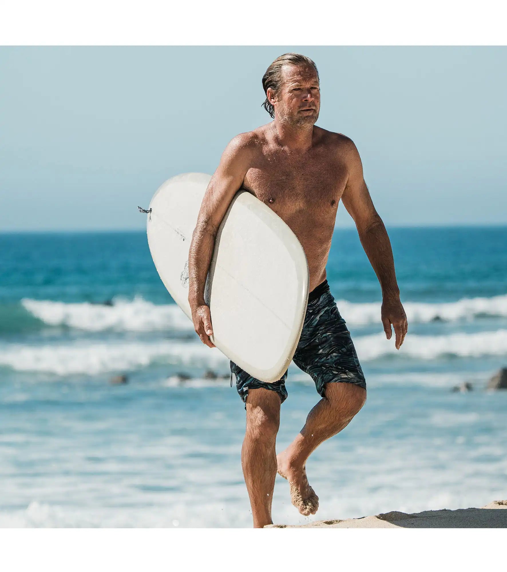 Takayama Scorpion 2 - Tuflite Pro - FCS II - 4 + 1 Fin