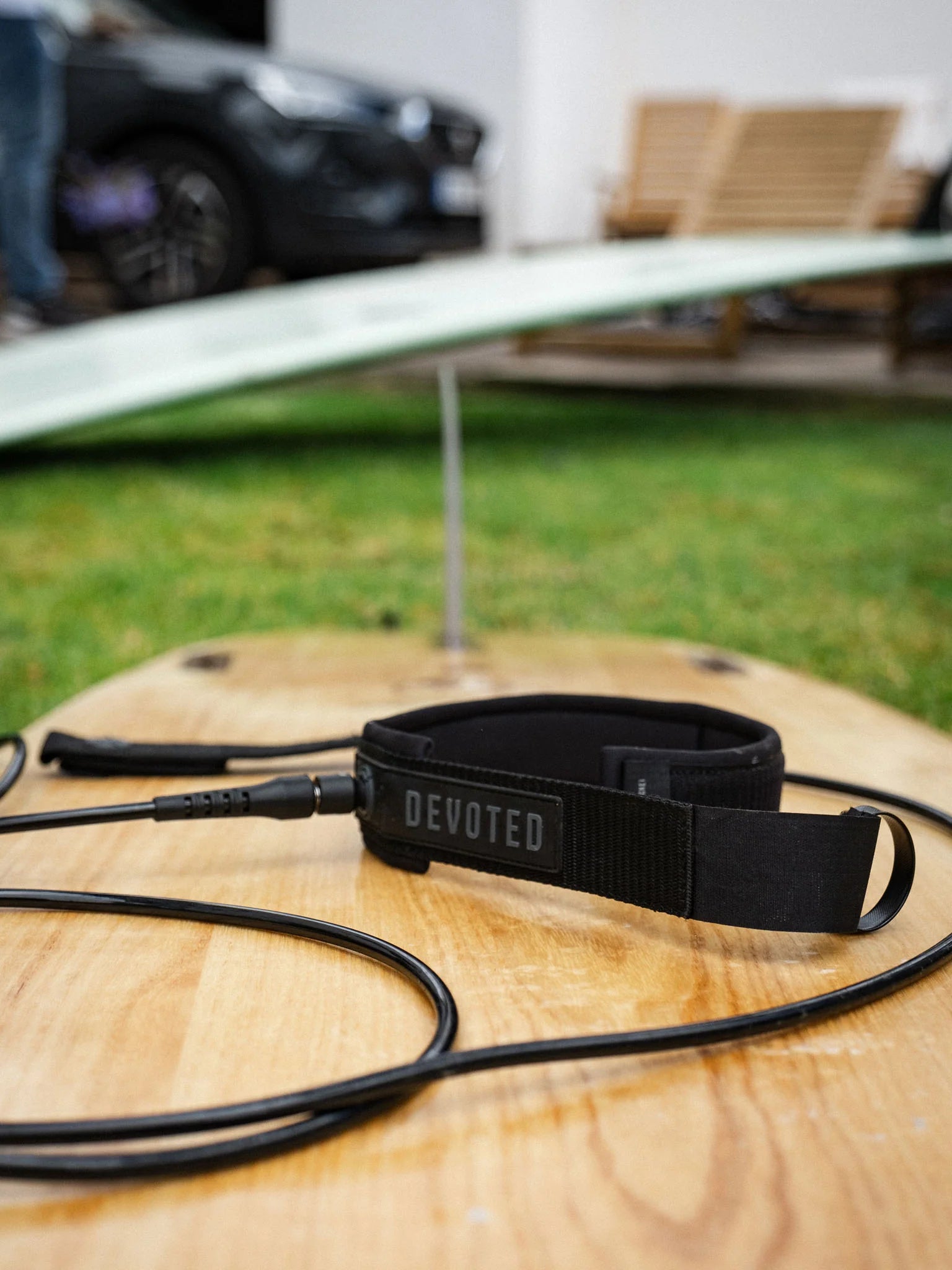 Devoted 9ft pro knee leash (7mm) black