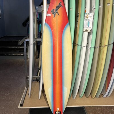 Used Byrne Surfboards 5'11 incl glassed in fins