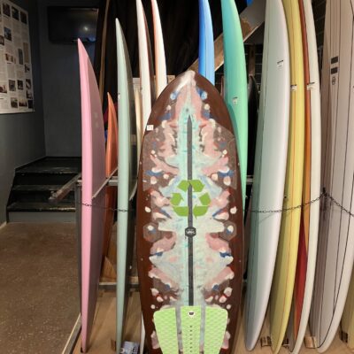 Forma y Diseno - Victor Elias Fish 5'8"